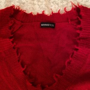 Soft festive sweater from MINNIEROSE.